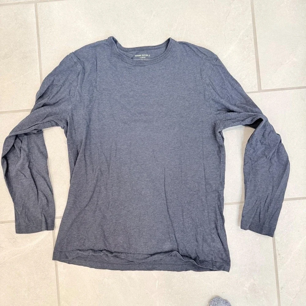 Banana Republic gray long sleeve cotton shirt size M